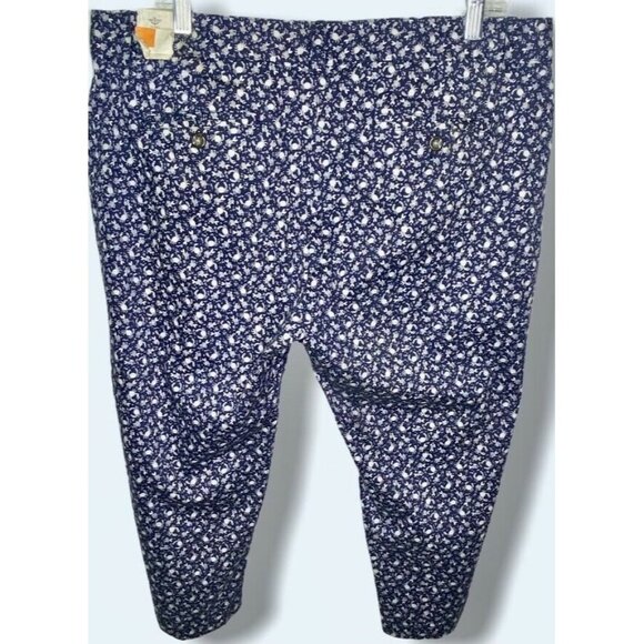NWT Dockers Women’s Capri Pants 16P Navy Blue Whit - Picture 4 of 12